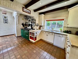 Photo 18- click for photo gallery